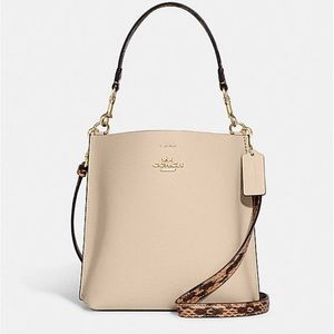 Coach Mollie Bucket Bag 22 - gently used - in excellent condition